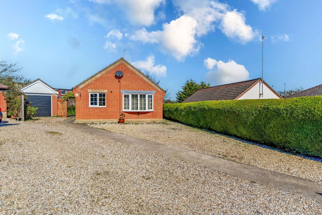 Property photo 1 of 16