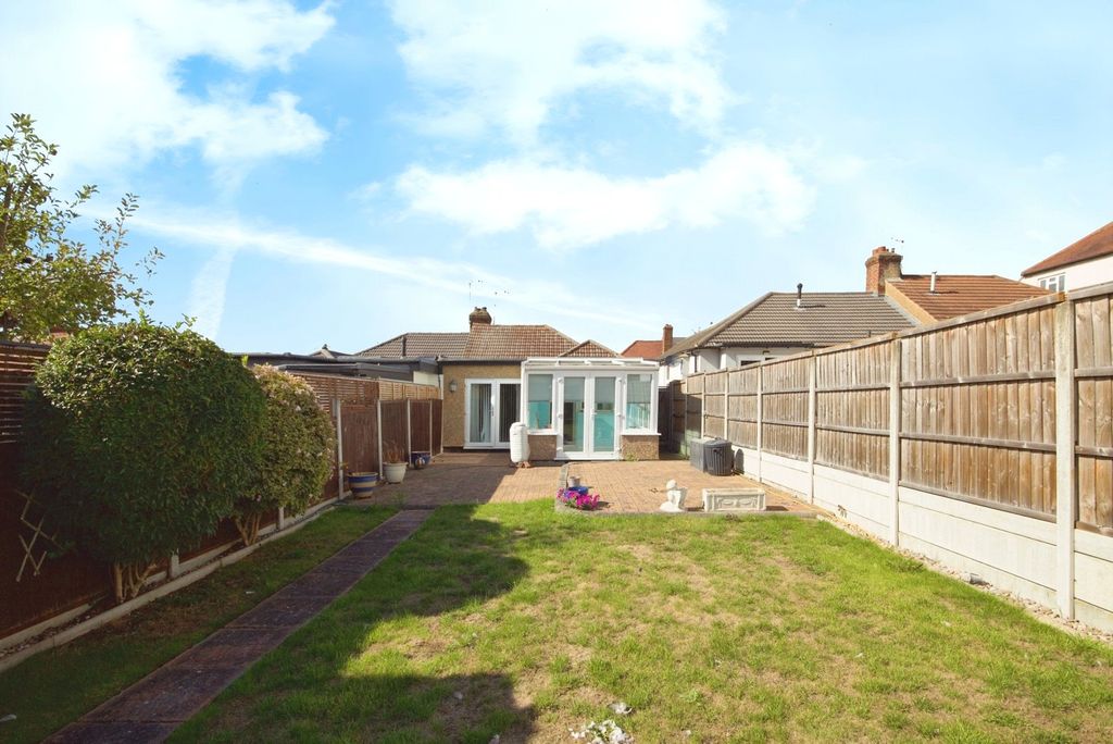 Property photo 2 of 16 Photo