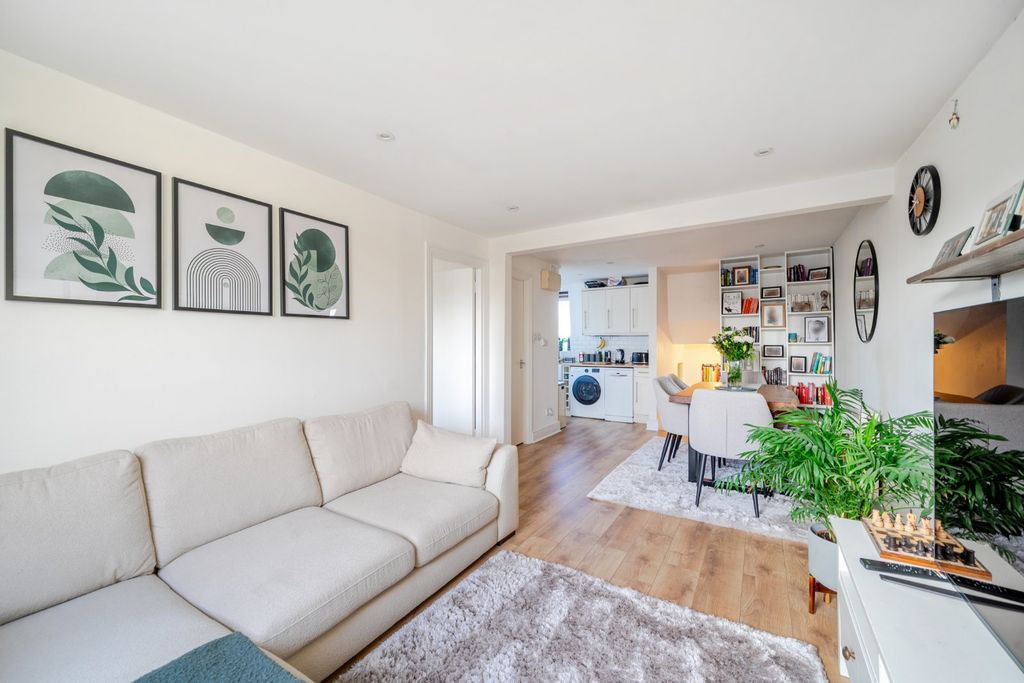 Property photo 1 of 15 Picture No. 27