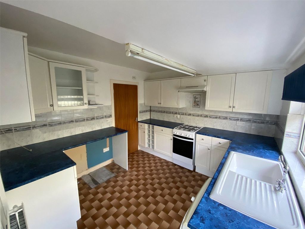 Property photo 2 of 11 Picture No. 14