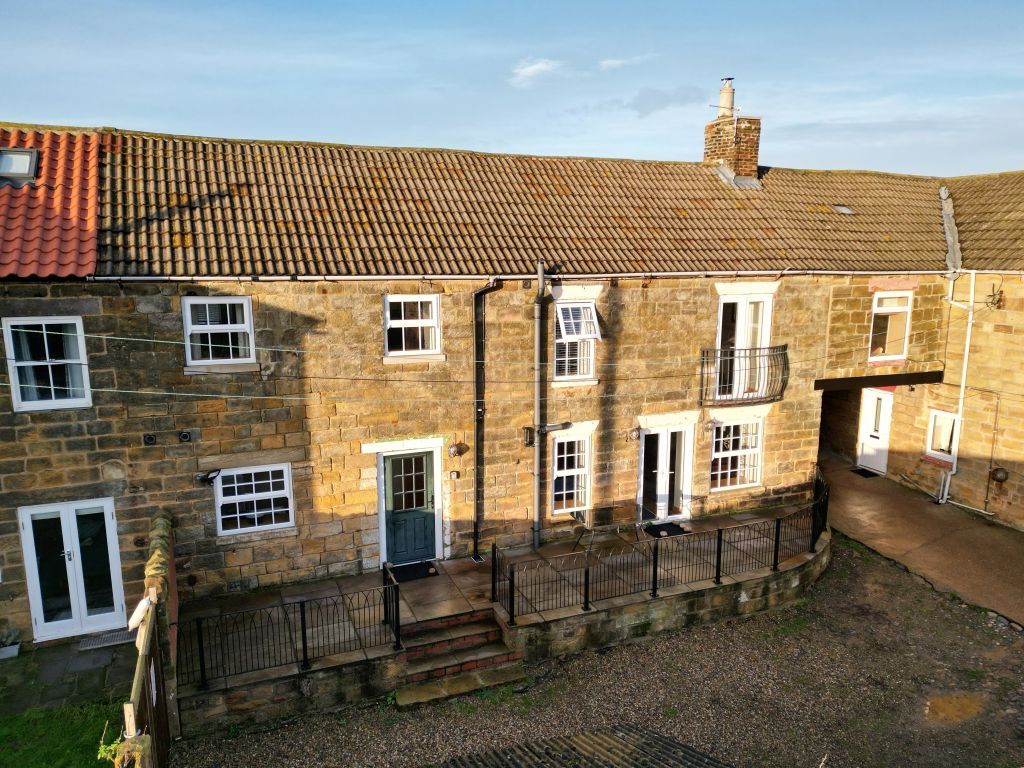 Property photo 3 of 24