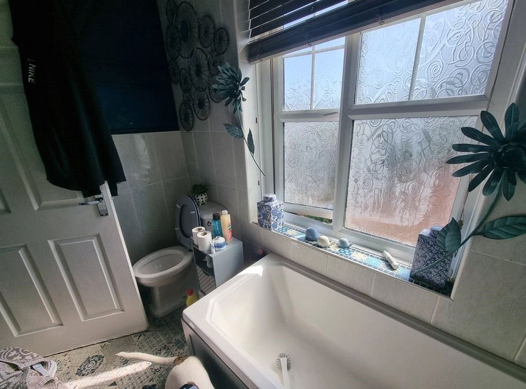 Property photo 3 of 6 Picture No. 03