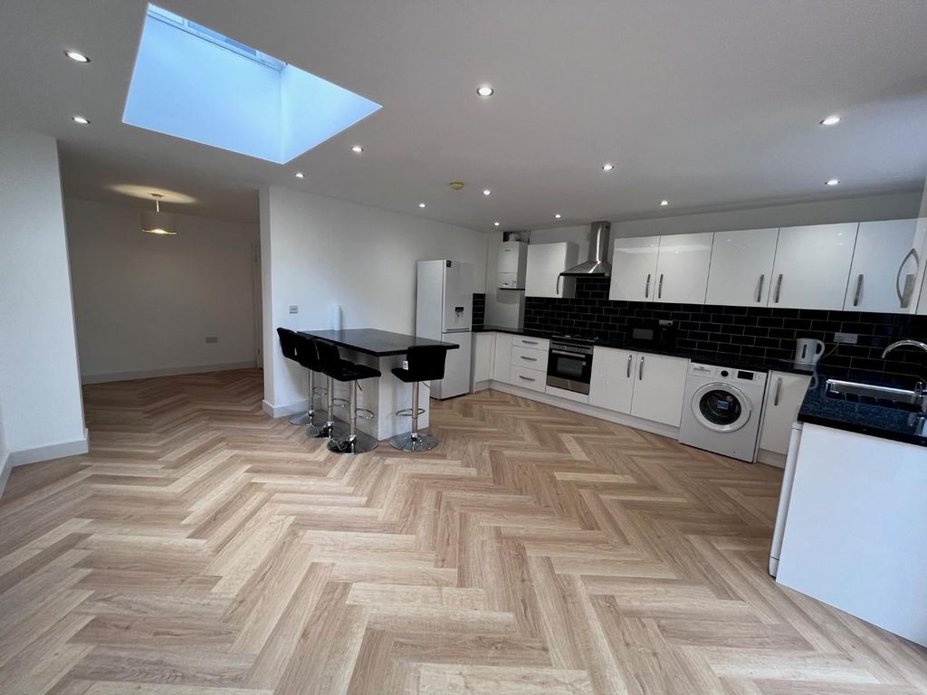 Property photo 2 of 14 Open Plan Lounge Dining Room2.Jpg