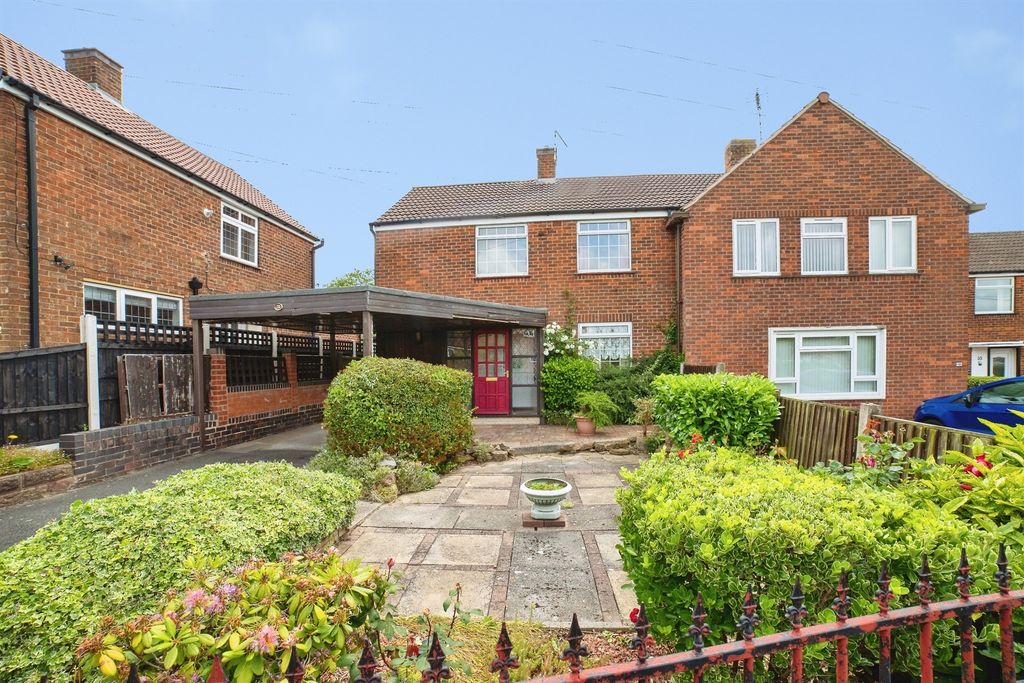 Property photo 1 of 30
