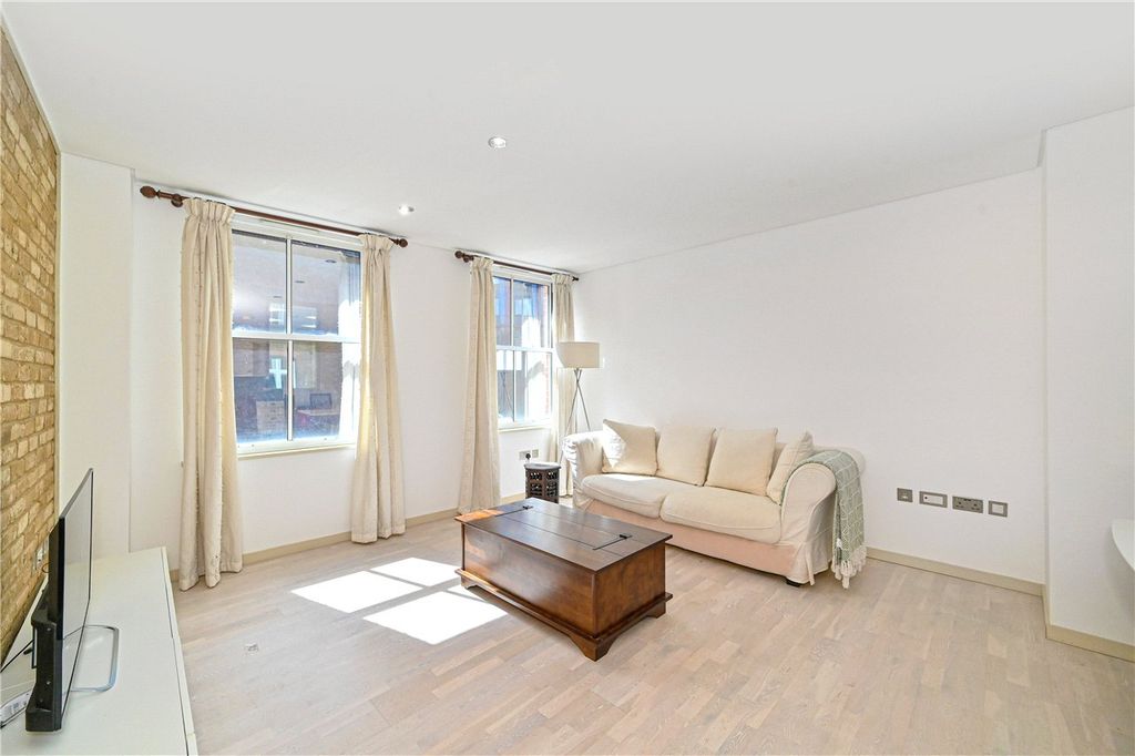 Property photo 2 of 13 Picture No. 09