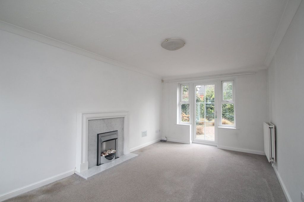 Property photo 2 of 21 Picture No. 25