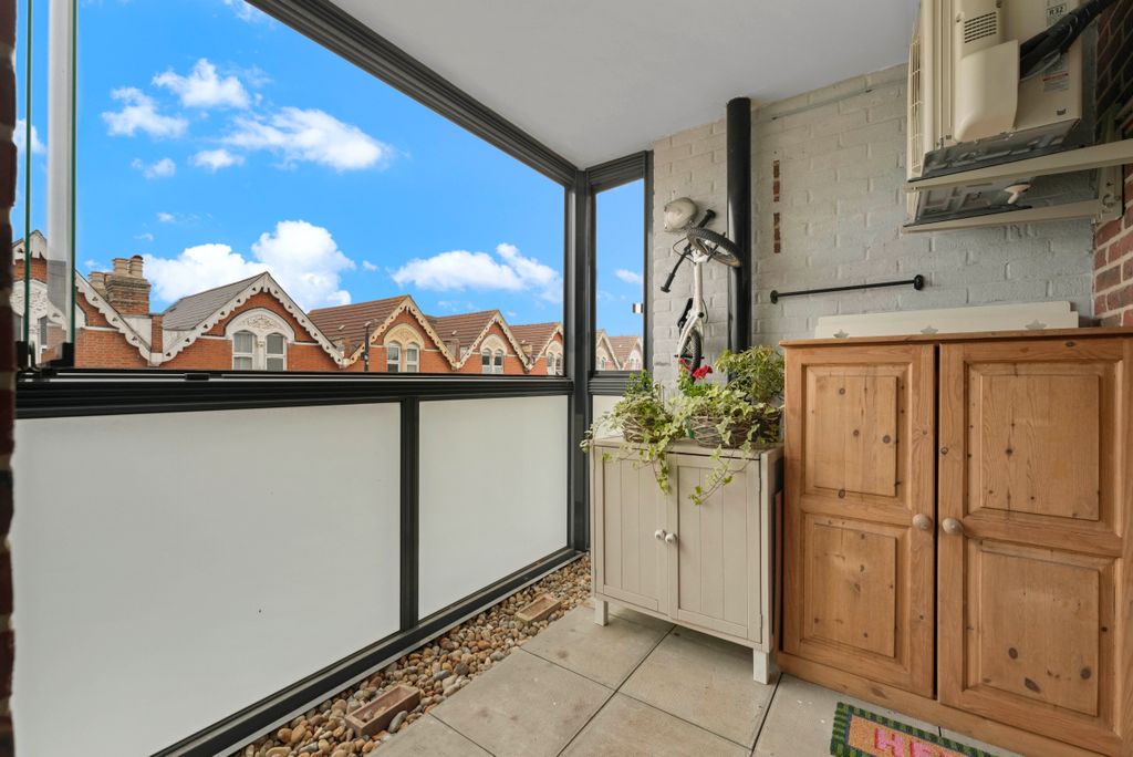 Property photo 2 of 19 _Akp2615