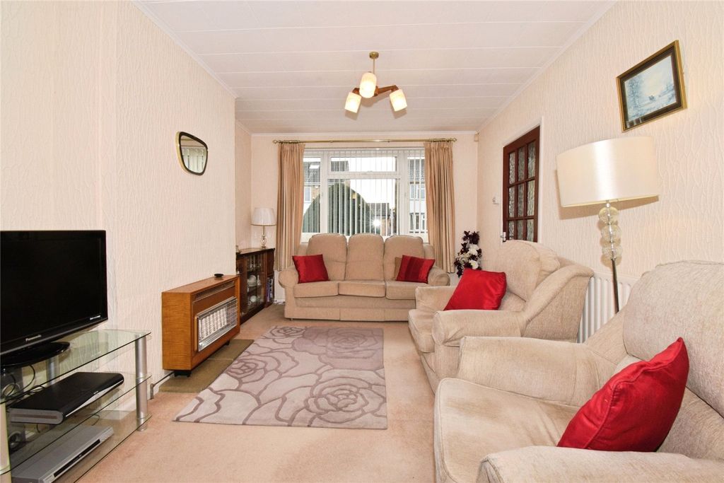 Property photo 2 of 18 Lounge Diner