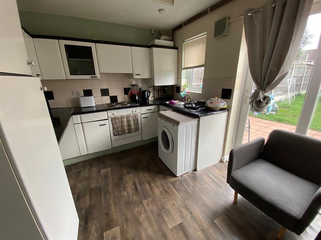 Property photo 3 of 8 c11.Jpg