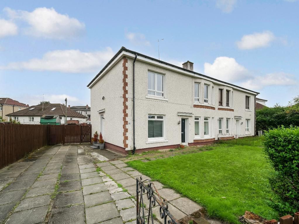 Property photo 1 of 17 External