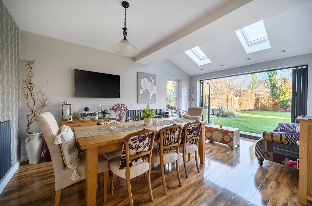 Property photo 3 of 25 1419215-31-699dc5...