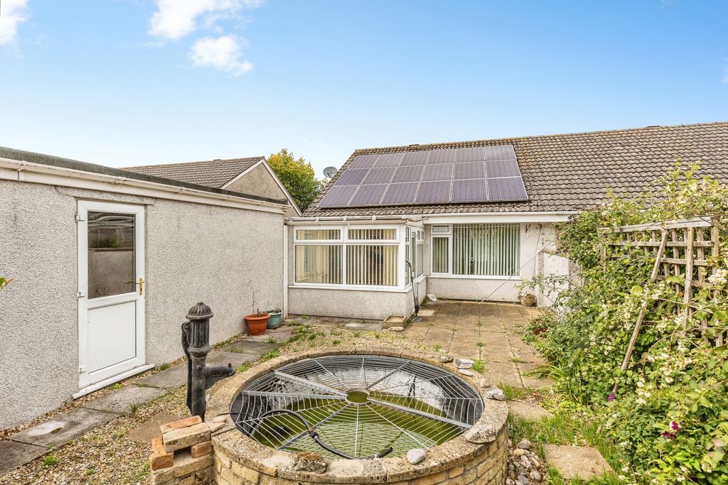 Property photo 2 of 10 Pbox-Img.Jpg