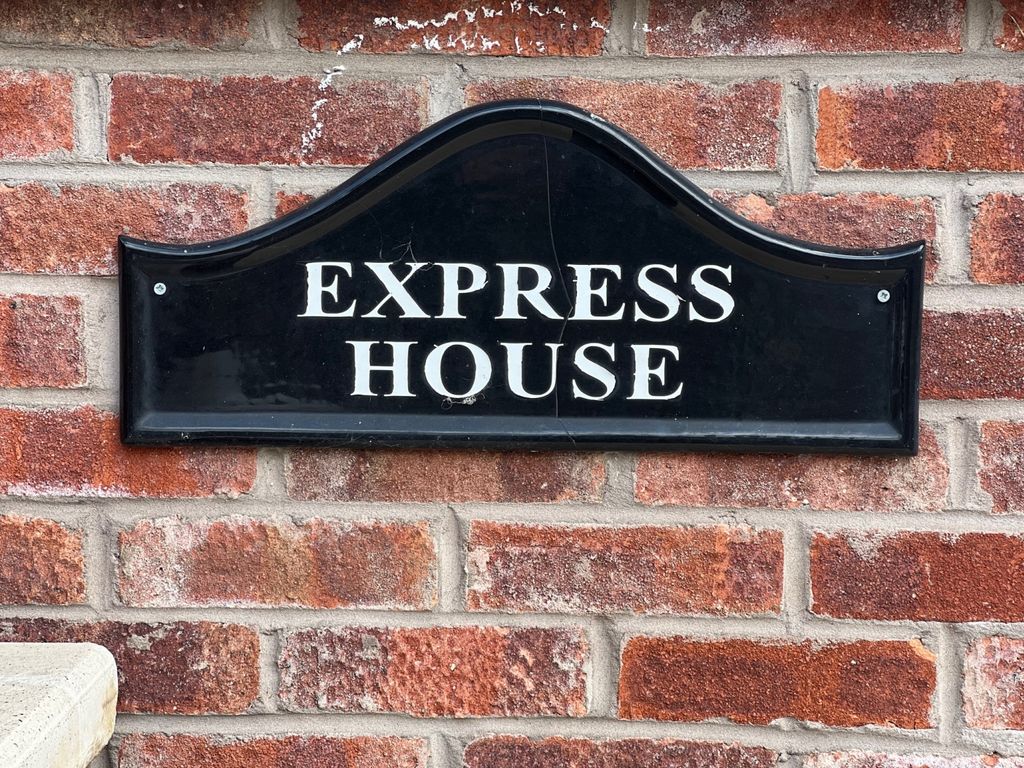 Additional image 14 of 2 bed flat to rentGround Floor 2 Bedroom Flat, Express House, Howsell Road WR14