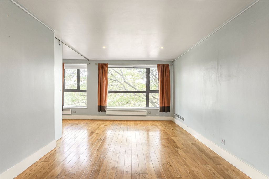 Property photo 2 of 15 Reception Room