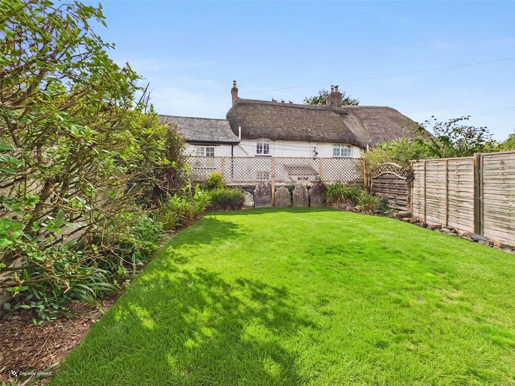 Property photo 2 of 13 Picture No. 14