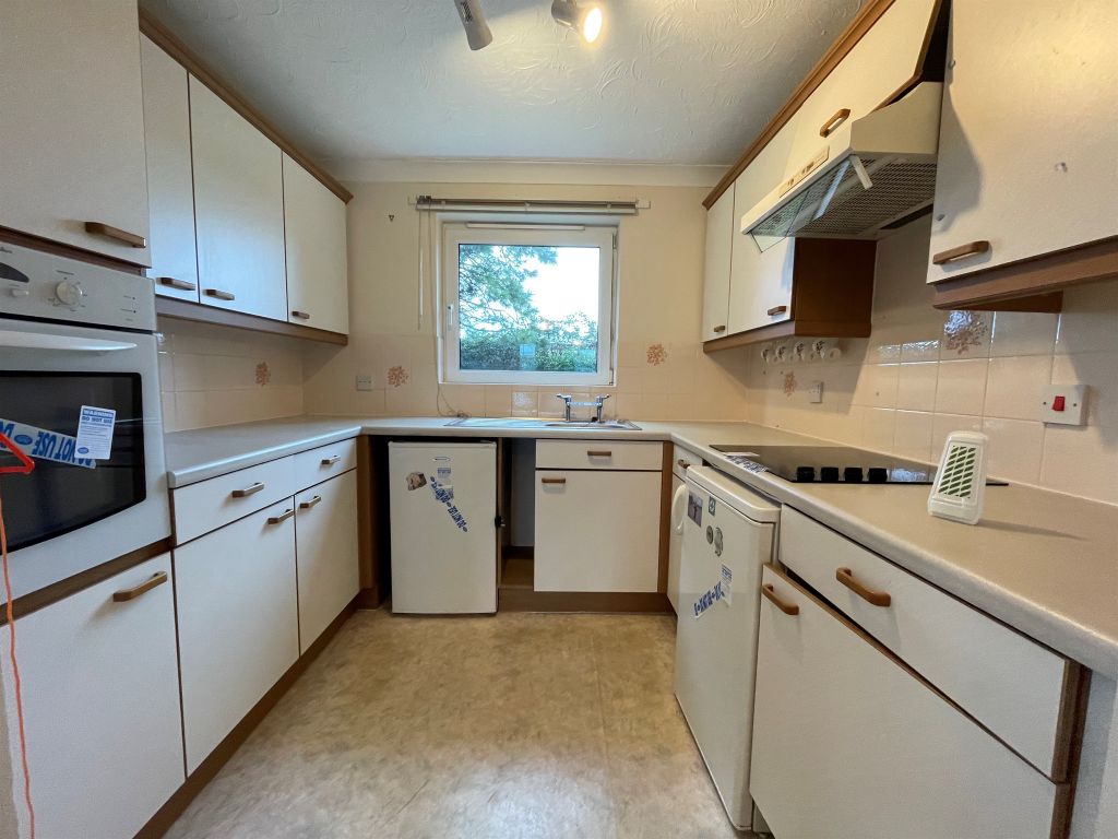 Property photo 3 of 9