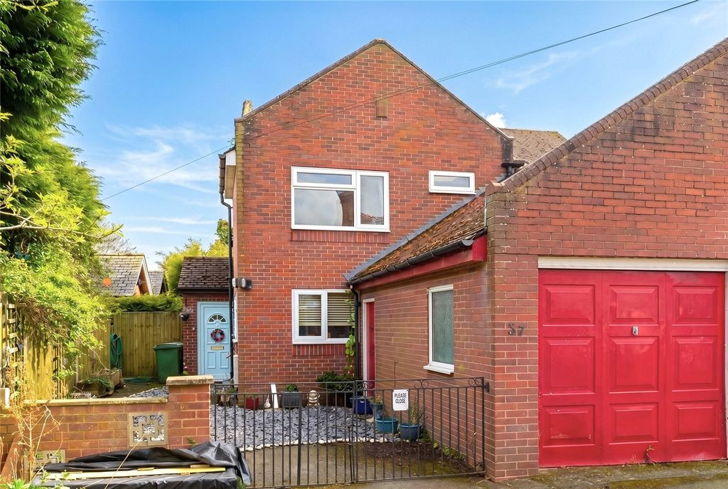 Property photo 1 of 31 Picture No. 51