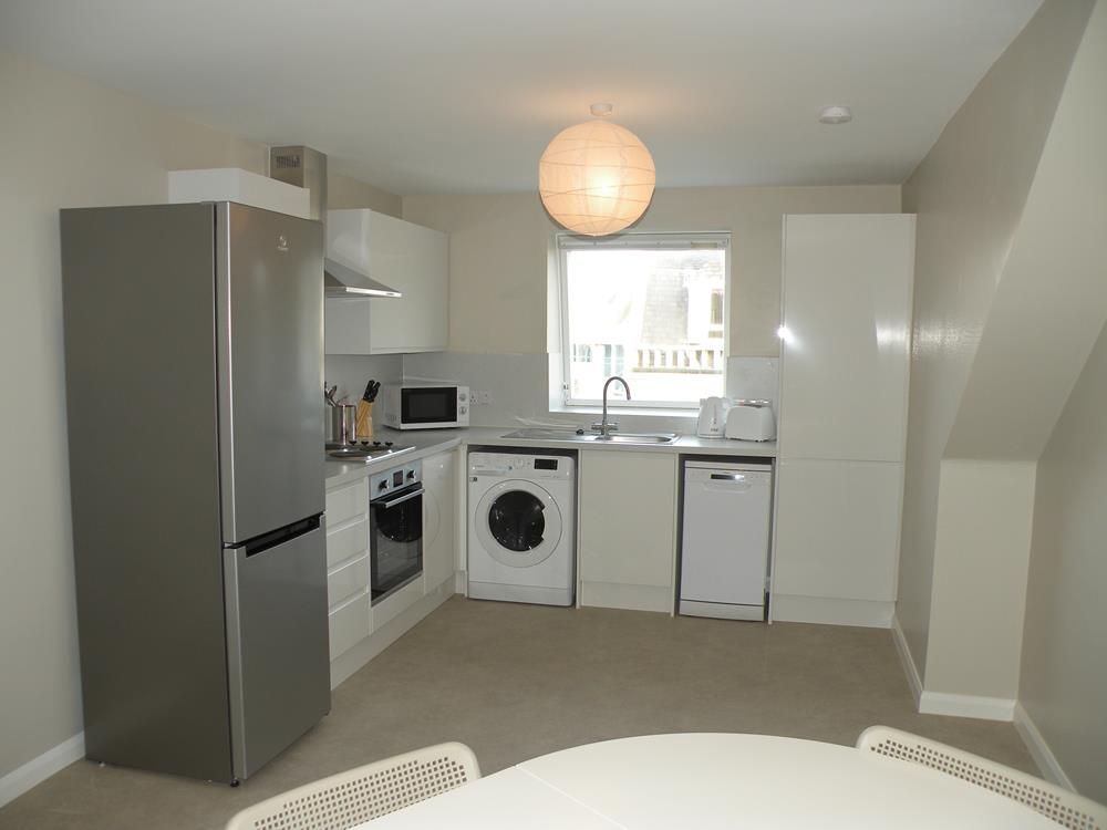 Property photo 1 of 11 087