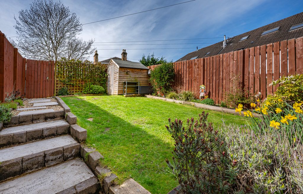 Property photo 2 of 59