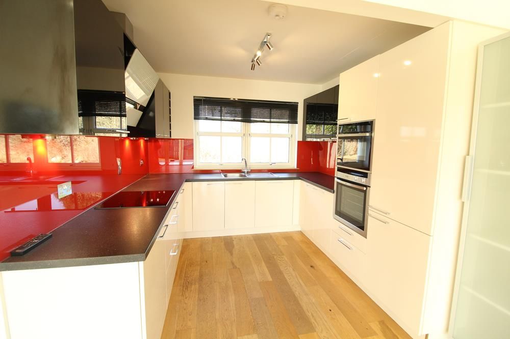 Property photo 3 of 20 Kitchen − Copy