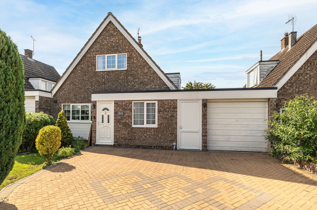 Property photo 3 of 41