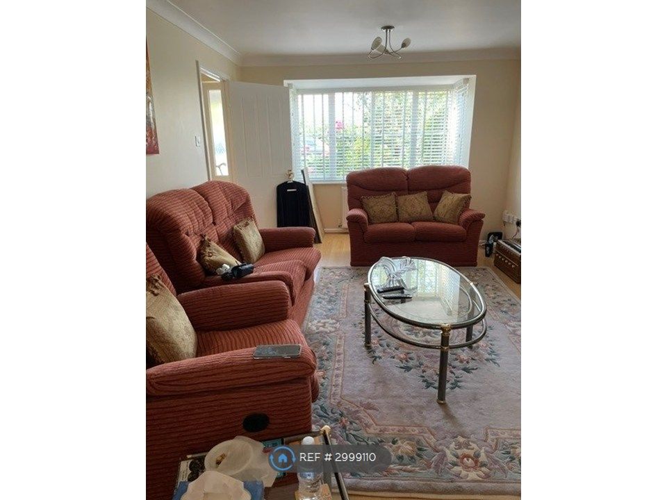 Property photo 3 of 11