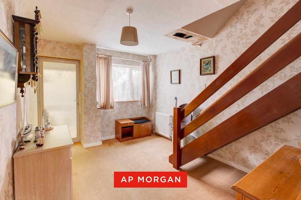 Property photo 2 of 18 Picture No. 17