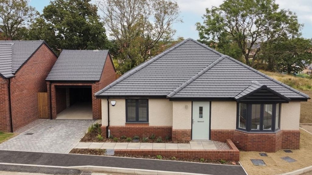 Property photo 1 of 13 1