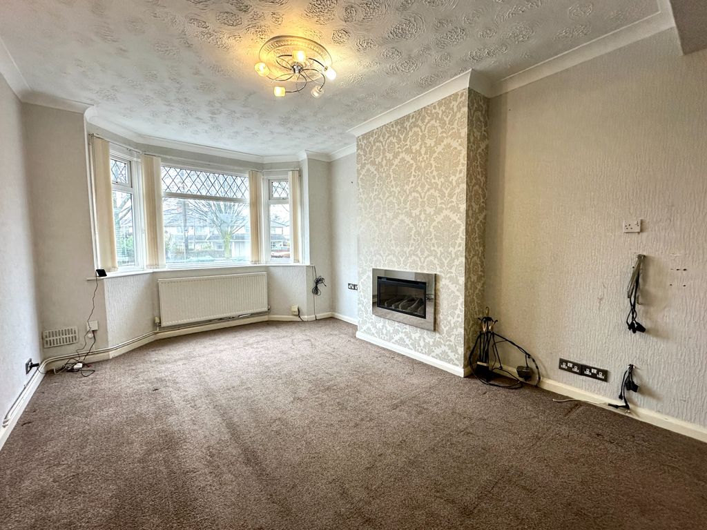 Property photo 2 of 24