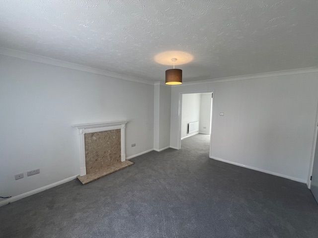 Property photo 2 of 12 Living Room