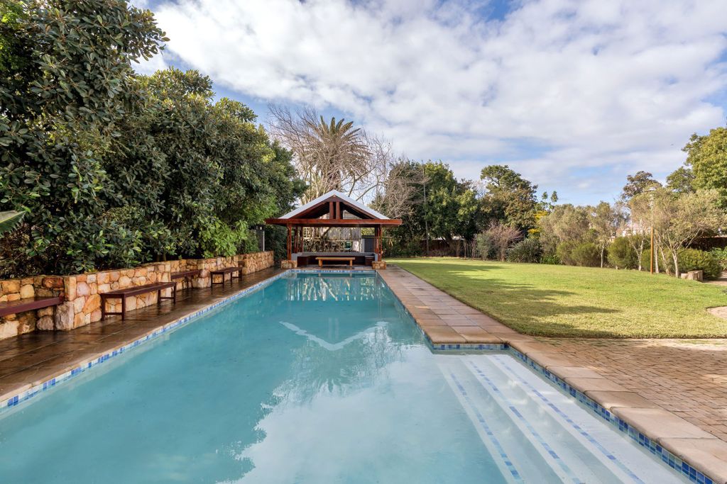 Property photo 2 of 45 Kw1706382