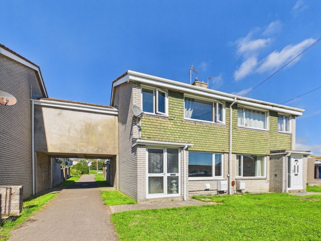 Property photo 1 of 21
