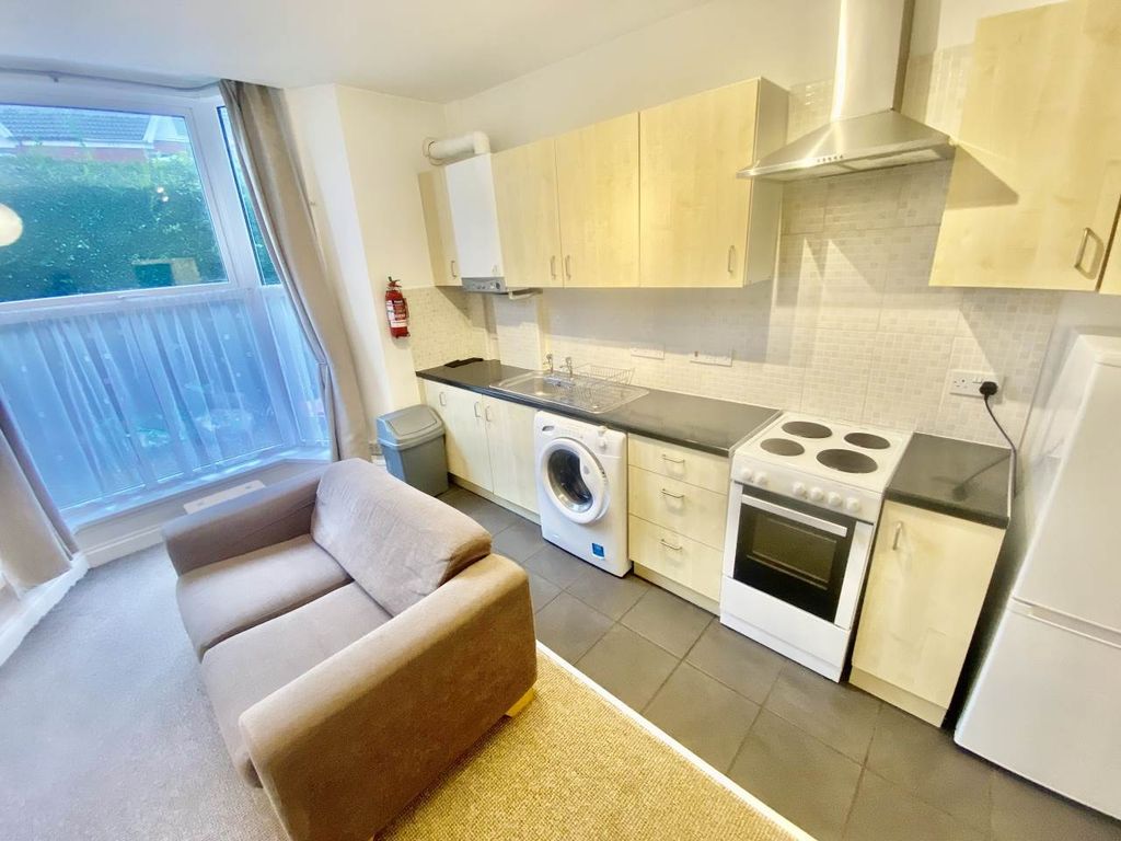 Property photo 2 of 9 Img_5998