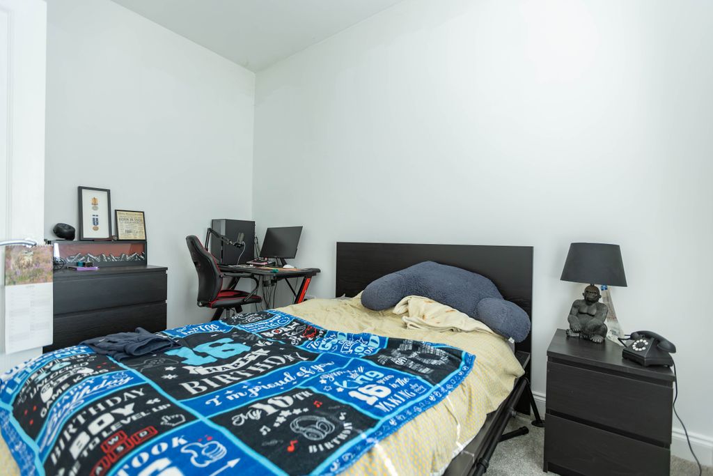 Additional image 13 of 2 bed flat for saleGladstone Street, Leven KY8