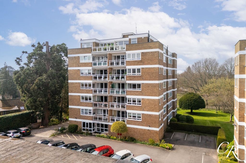 Property photo 1 of 14