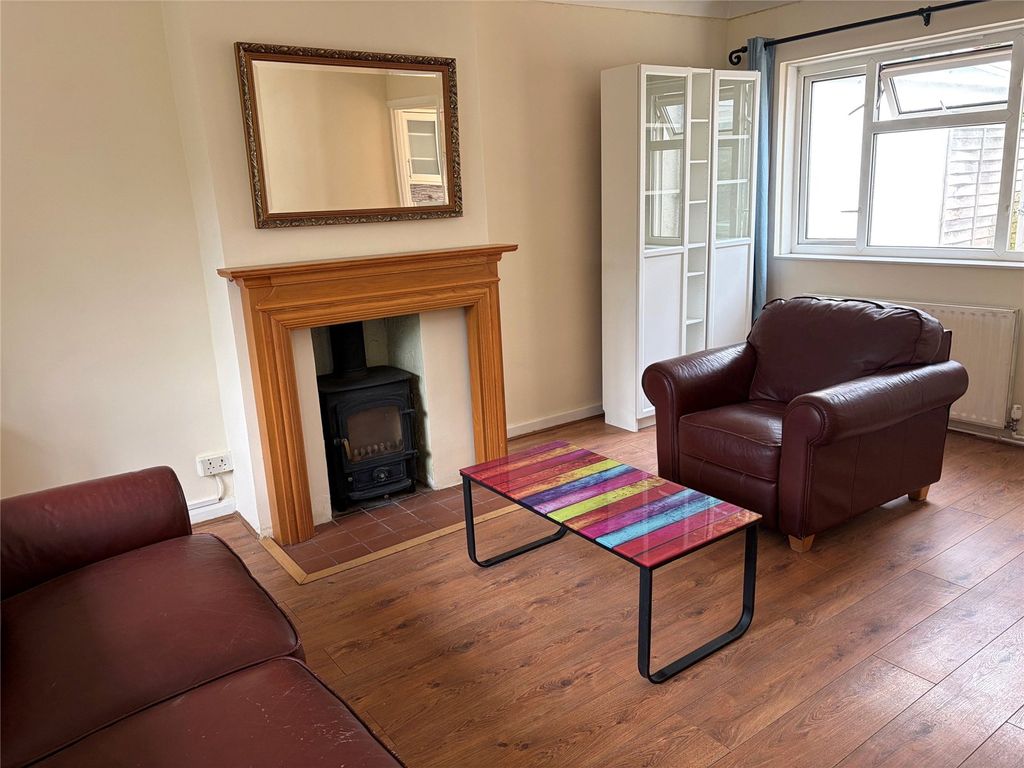 Property photo 2 of 10 Picture No. 05