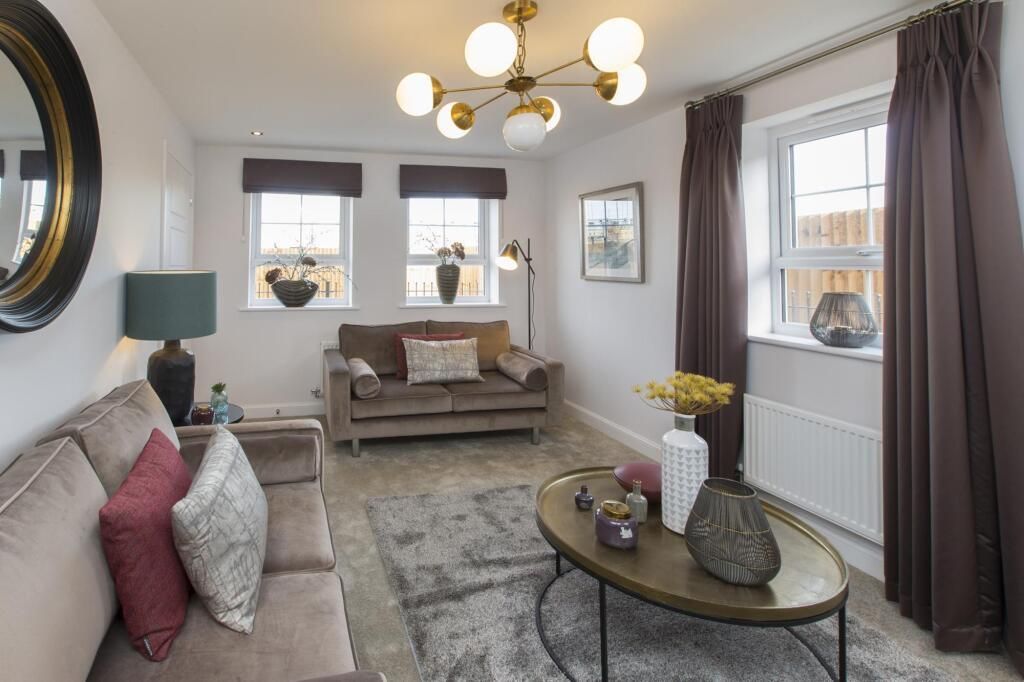 Property photo 3 of 9 Compton Lounge 2.Jpg