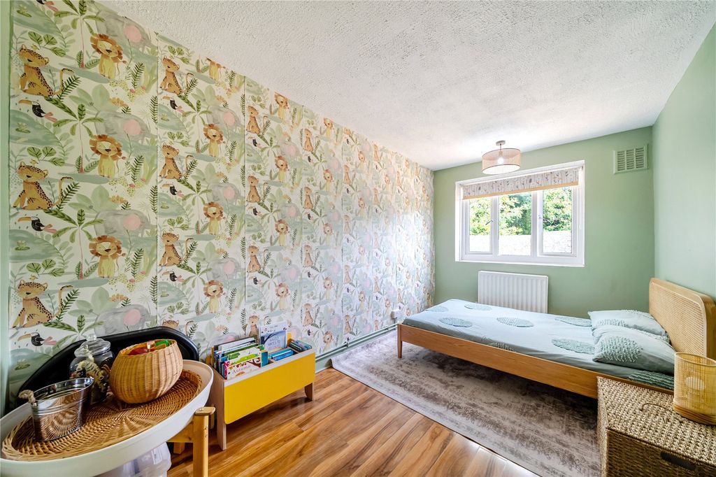 Property photo 3 of 17 Picture No. 16