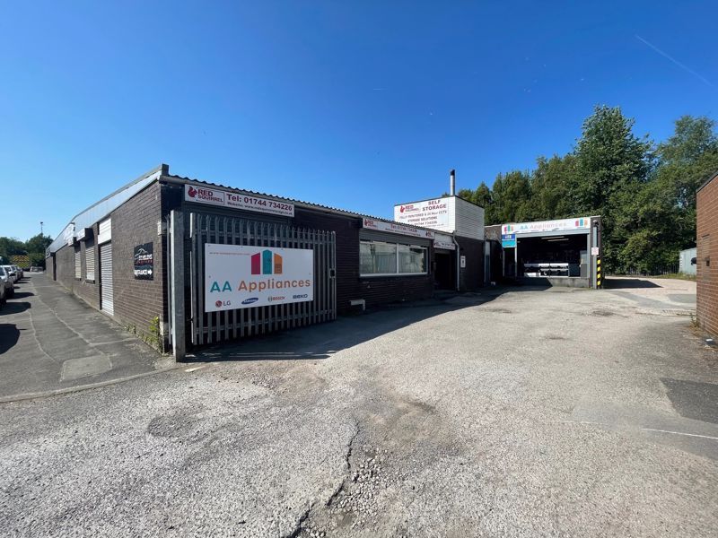 Property photo 2 of 10 Photo 8