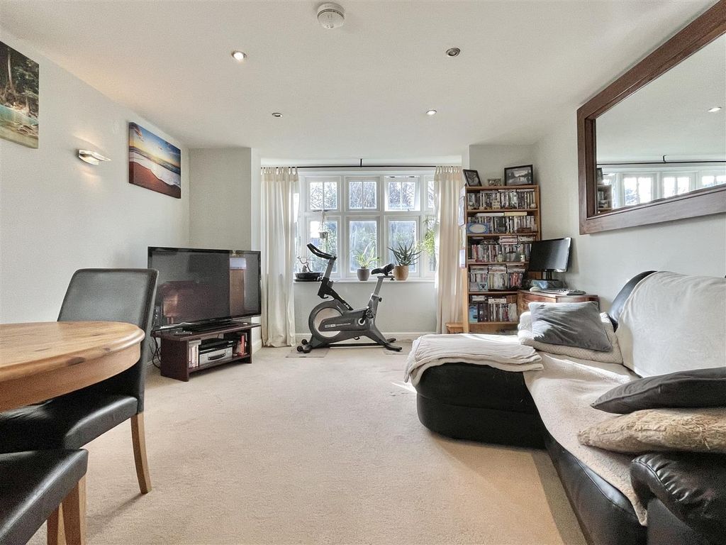 Property photo 2 of 18 Img_5205.Jpeg