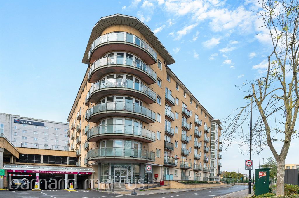 Property photo 1 of 9