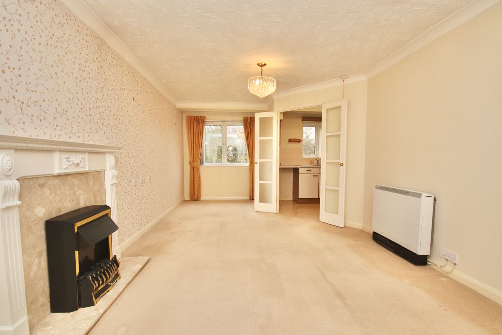 Property photo 2 of 14 Img_2181