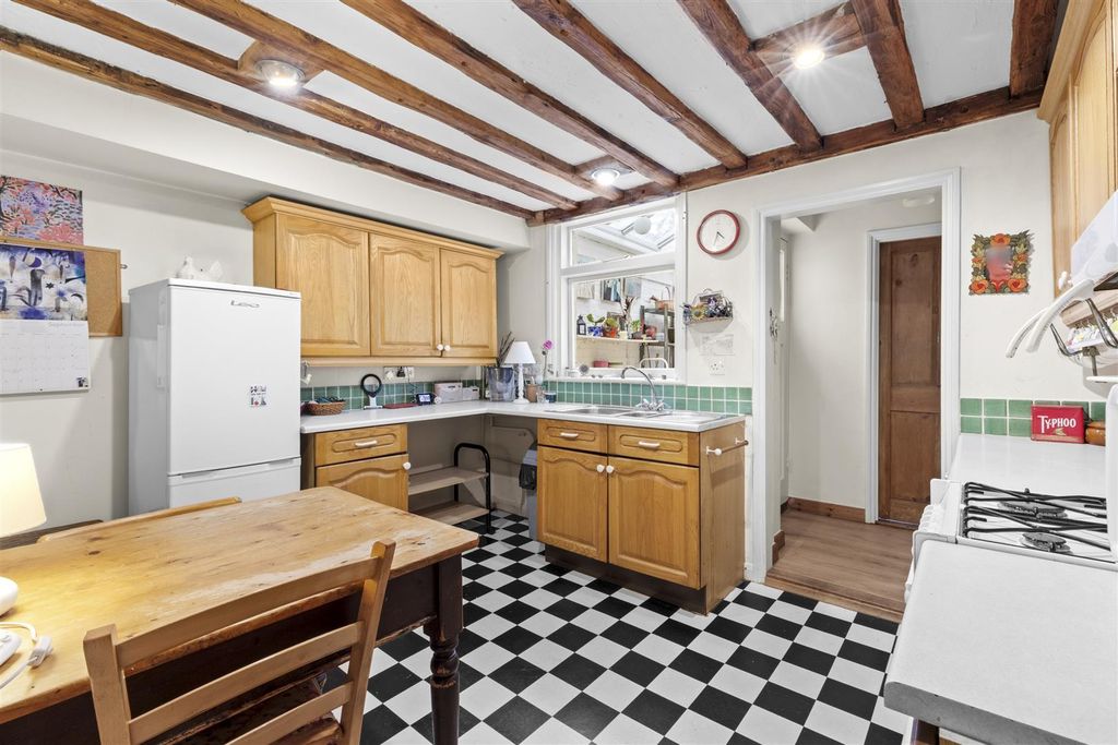Property photo 3 of 17 Commonside-9.Jpg