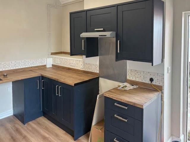 Property photo 3 of 11 Flat 6 Kitchen 1.Jpg