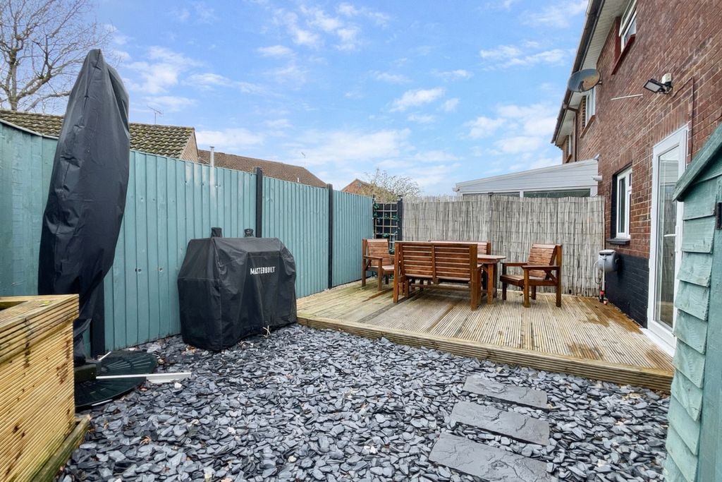 Property photo 3 of 11