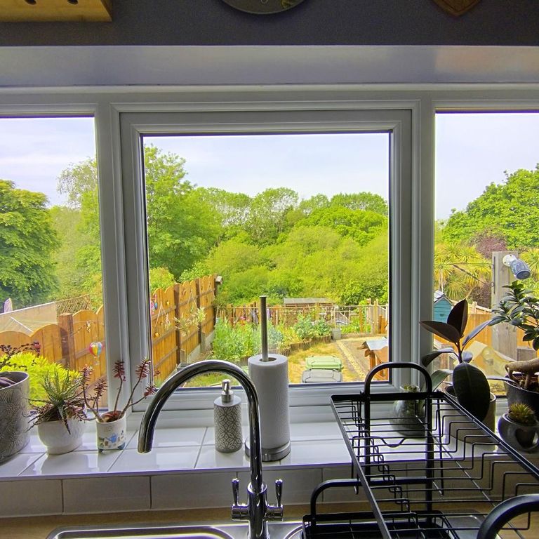 Property photo 3 of 18 View 1.Jpg