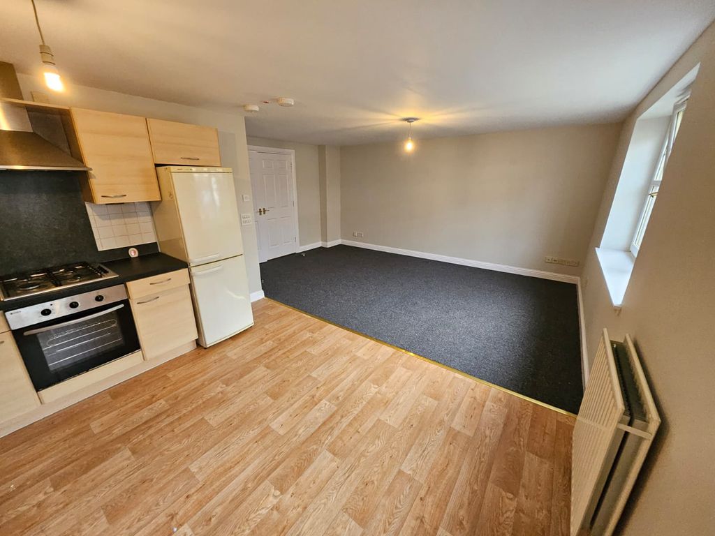 Property photo 3 of 13 Gallery