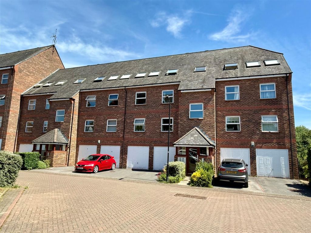Property photo 1 of 15 Whitecross 3.Jpg