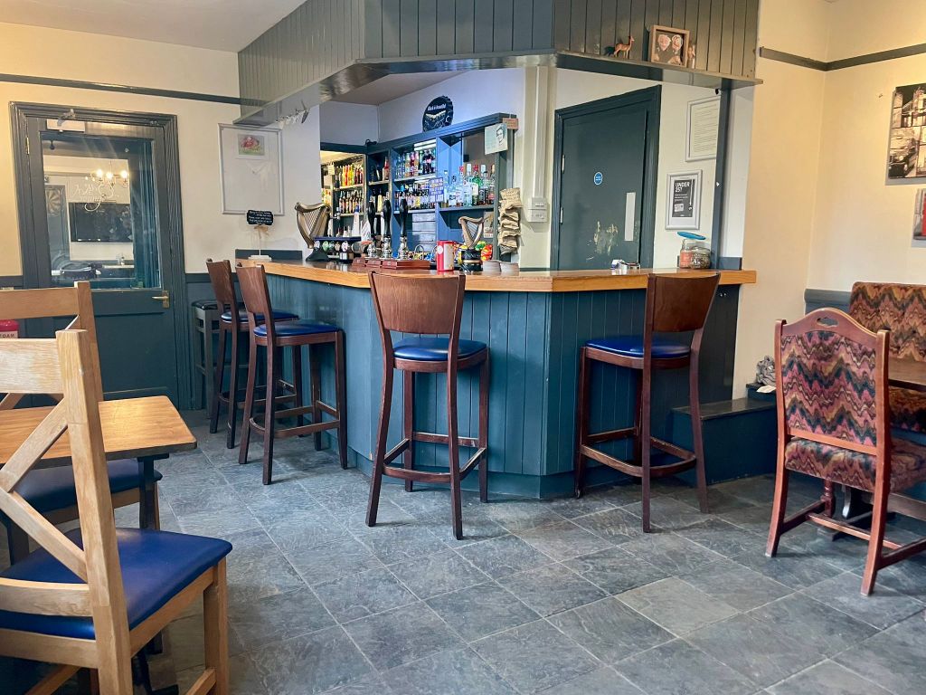 Property photo 2 of 14