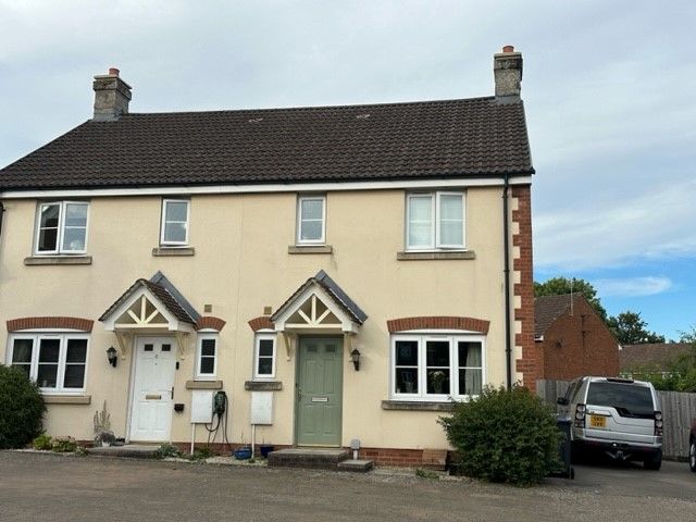 Property photo 1 of 7 View